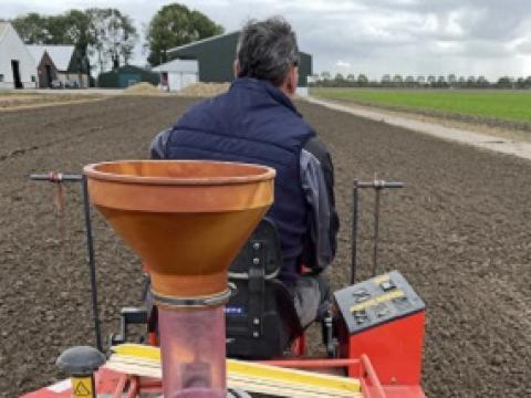 Hyvido NEO in de praktijk – Ruim opgezete praktijkproef op PPO Westmaas van de nieuwe resistente hybride gerstrassen